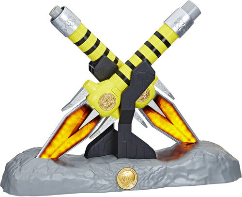 Hasbro Collectibles - Power Rangers Lightning Collection Mighty Morphin Yellow Ranger Power Daggers