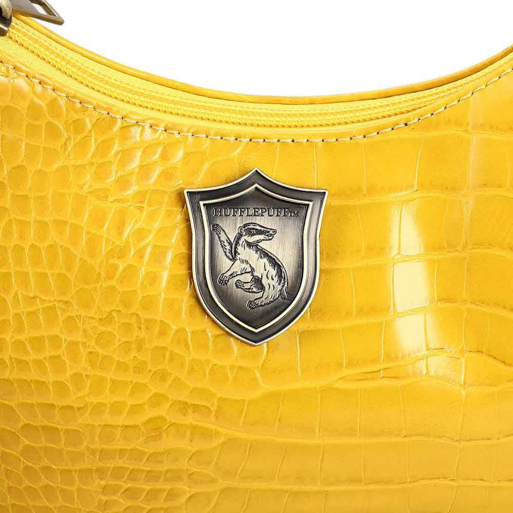 11 Harry Potter Hufflepuff Metal Badge Shoulder Bag - 